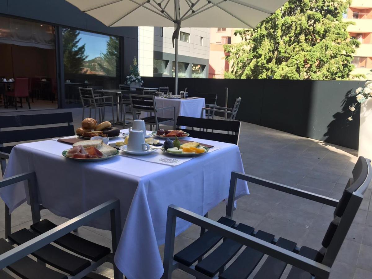 Civera Hotel
